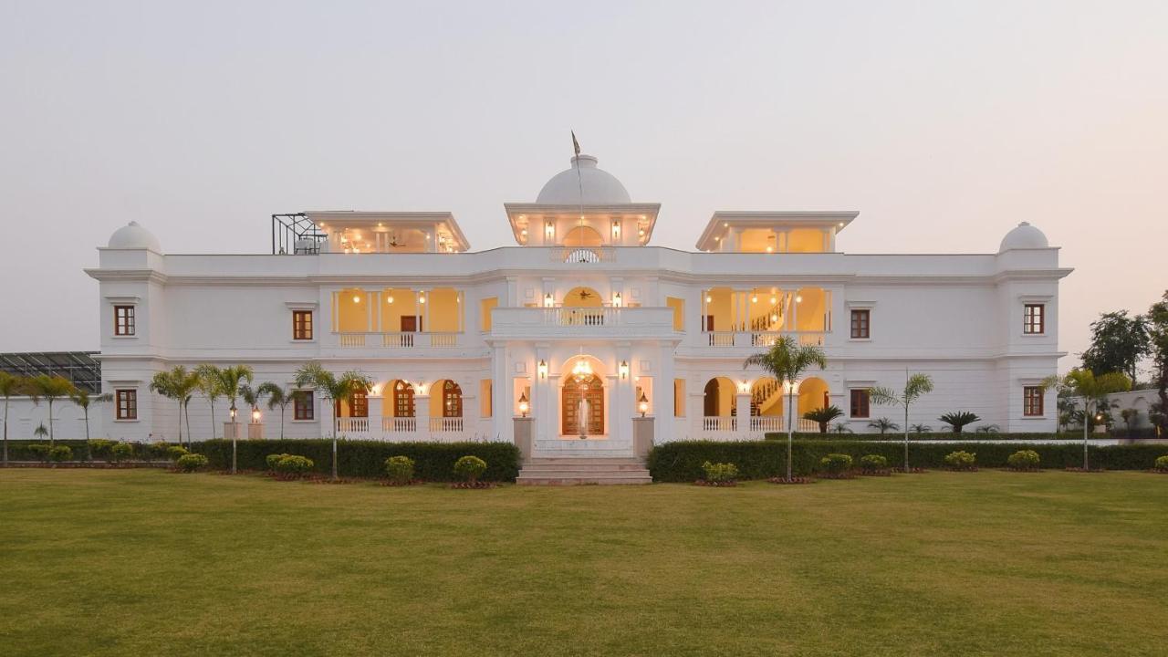 Umaid Farm Resort- A Legancy Vintage Stay In Jaipur Extérieur photo