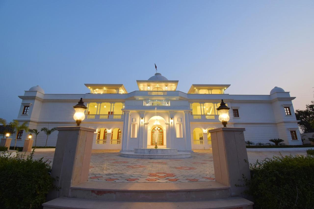 Umaid Farm Resort- A Legancy Vintage Stay In Jaipur Extérieur photo