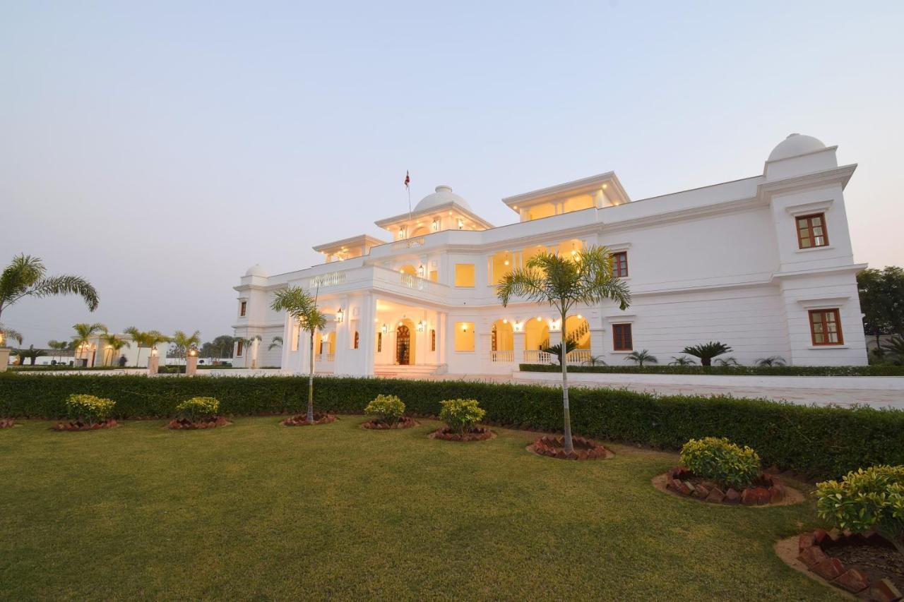Umaid Farm Resort- A Legancy Vintage Stay In Jaipur Extérieur photo