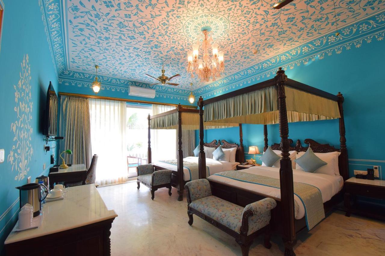 Umaid Farm Resort- A Legancy Vintage Stay In Jaipur Extérieur photo