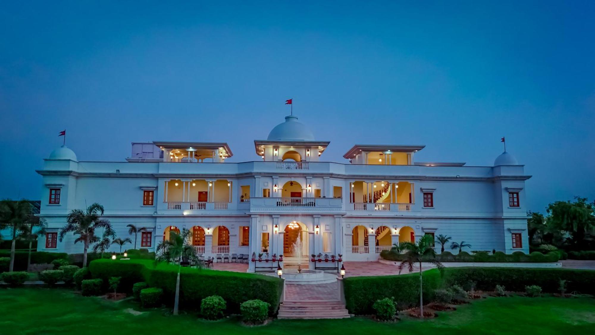 Umaid Farm Resort- A Legancy Vintage Stay In Jaipur Extérieur photo