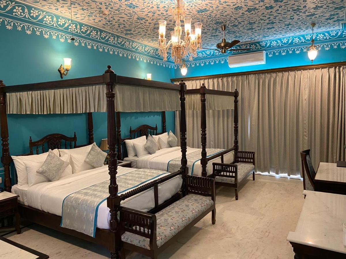 Umaid Farm Resort- A Legancy Vintage Stay In Jaipur Extérieur photo