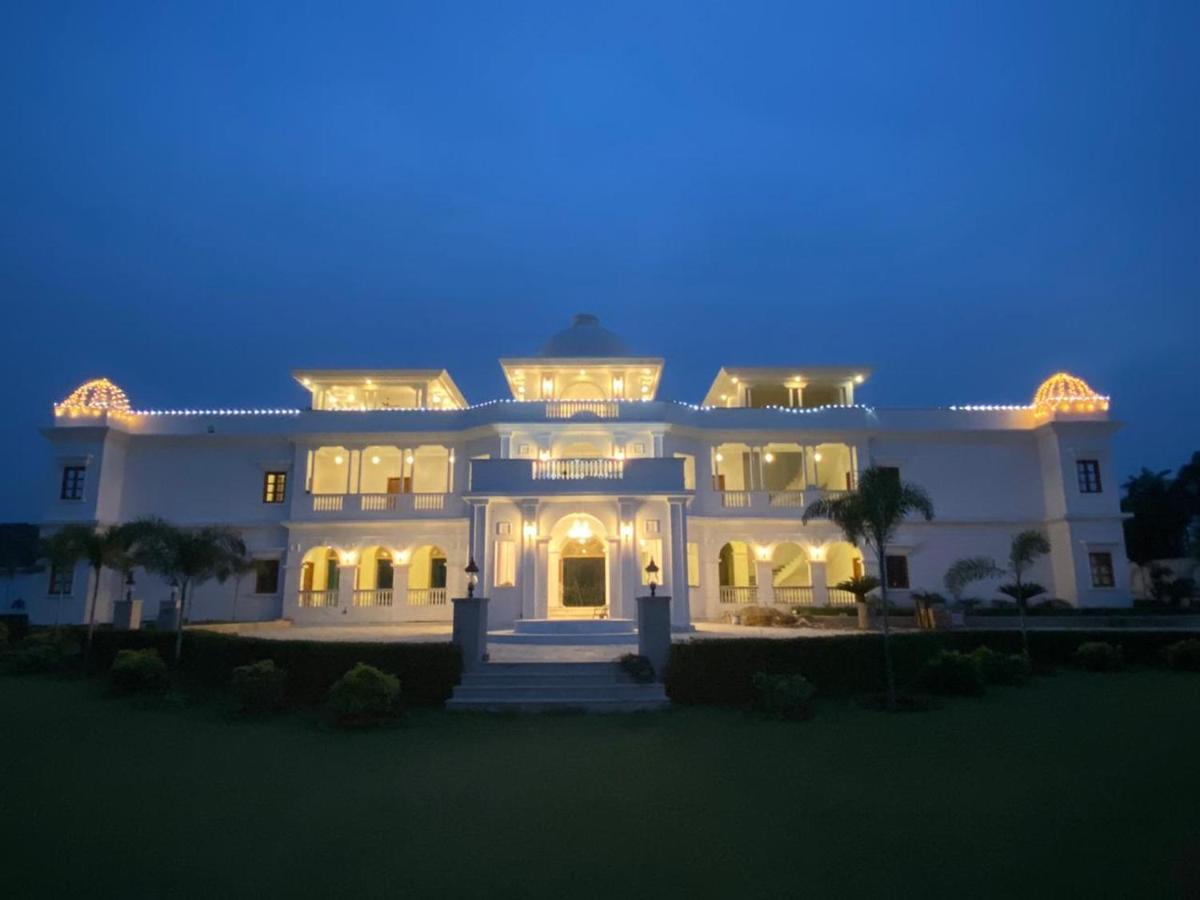 Umaid Farm Resort- A Legancy Vintage Stay In Jaipur Extérieur photo