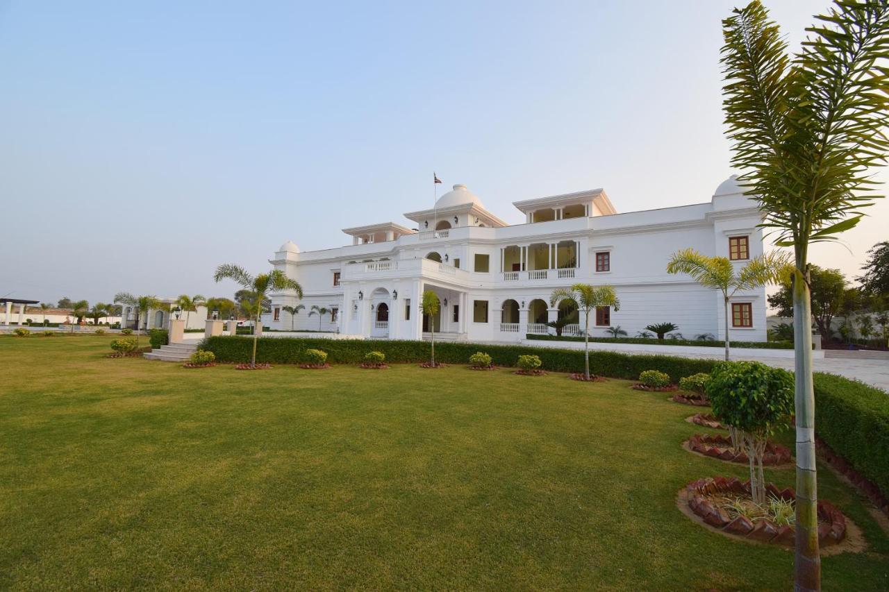 Umaid Farm Resort- A Legancy Vintage Stay In Jaipur Extérieur photo